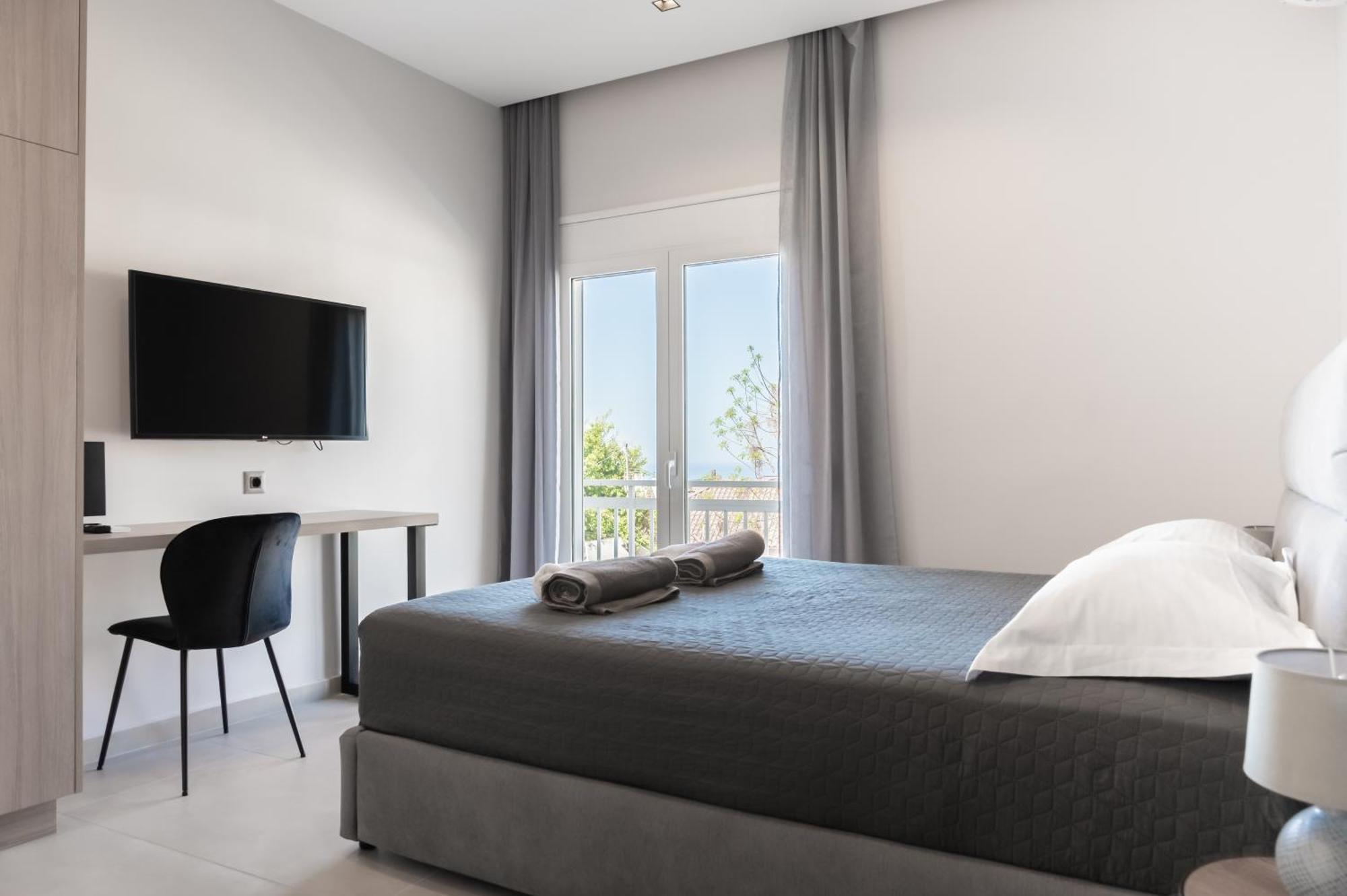 Yiannis Deluxe Apartment Ханя Екстериор снимка