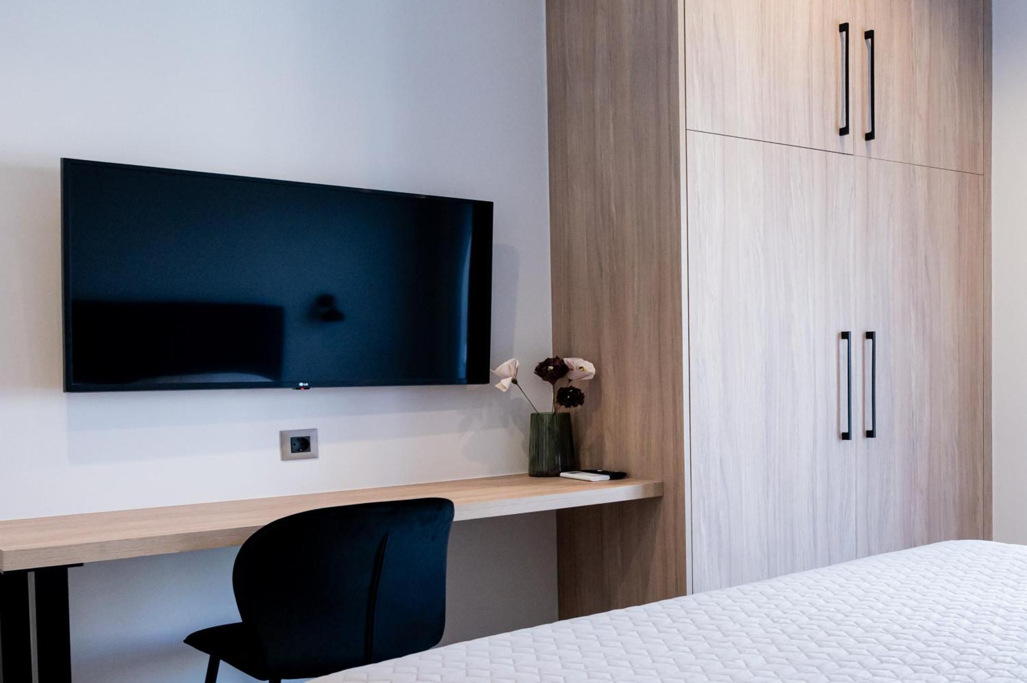 Yiannis Deluxe Apartment Ханя Екстериор снимка