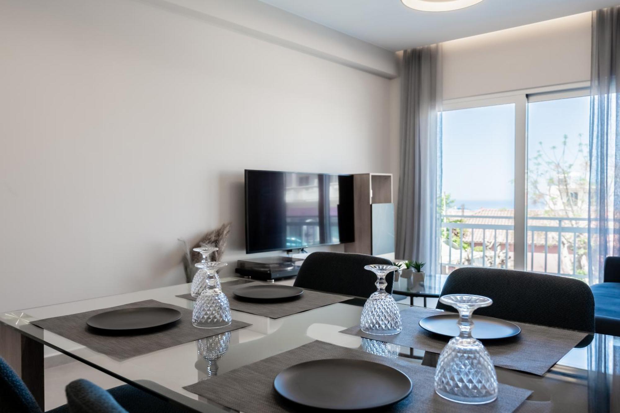 Yiannis Deluxe Apartment Ханя Екстериор снимка