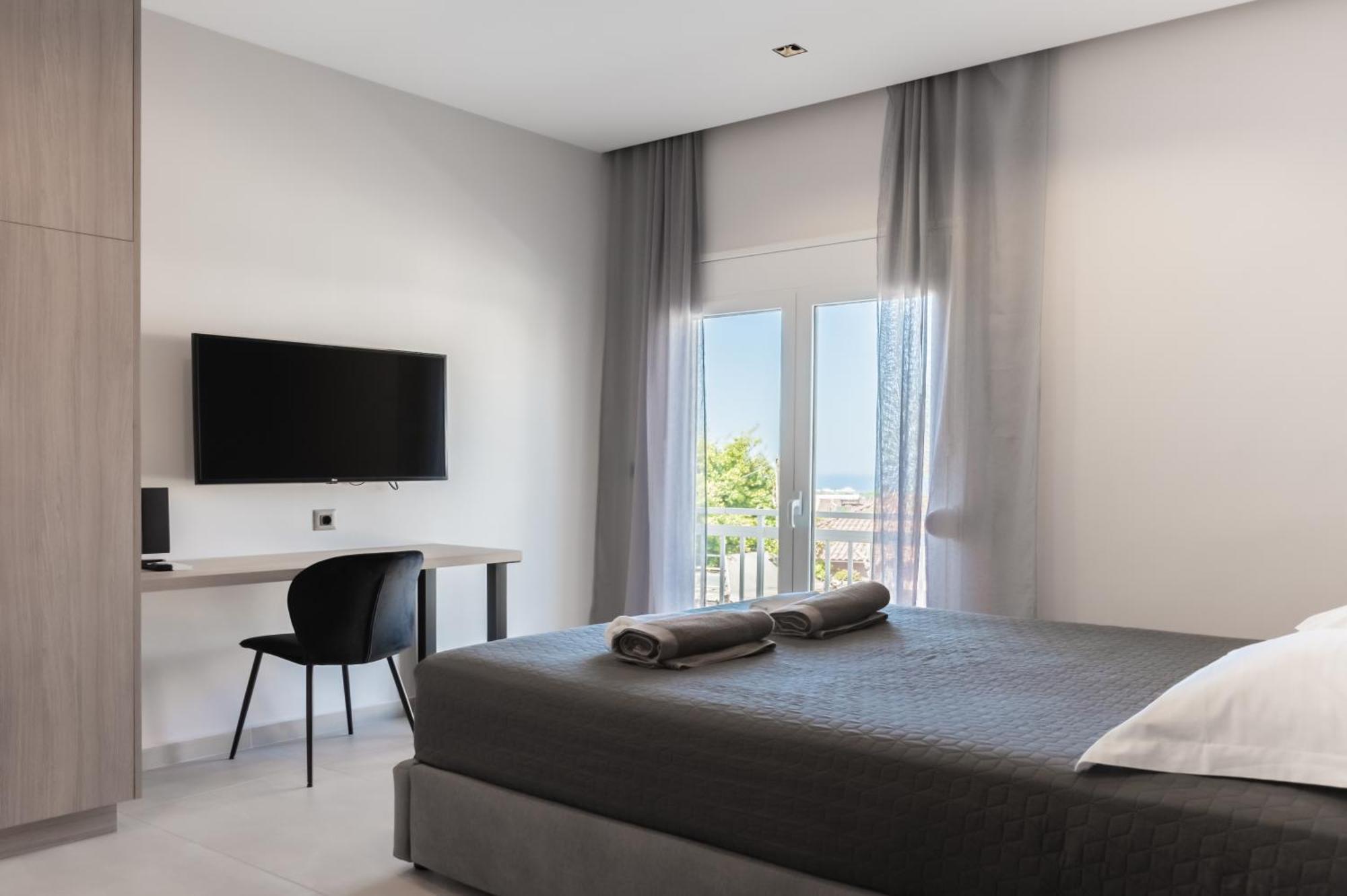 Yiannis Deluxe Apartment Ханя Екстериор снимка